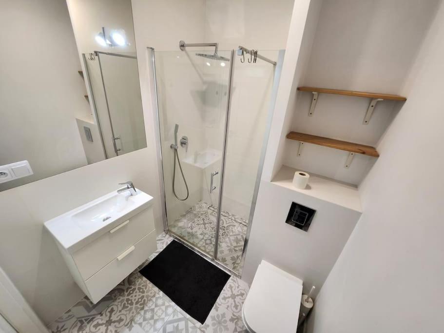 Apartstars - Powstancow #32 With Terrace Rzeszów Zewnętrze zdjęcie